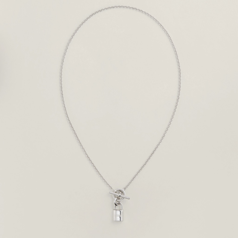 ✨ Hermes Amulettes Cadenas Pendant